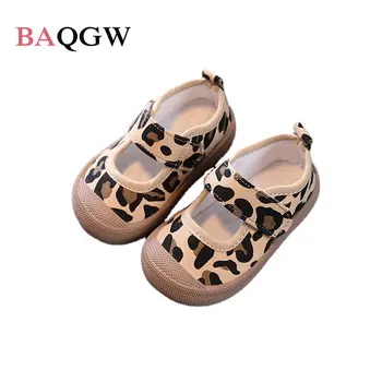 Leopardo Impressão de Moda de Sapatos de Lona de Chilldren é Confortável e Casual Sapatos de Escola de Crianças Pequenas Moda Respirável Verão de Sapatos