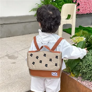 Estilo coreano Flor Mochila 2023 Novo Cor do Contraste Criança Pequena Schoolbag Bonito Moda Bebê de Viagem, Saco de Acessórios